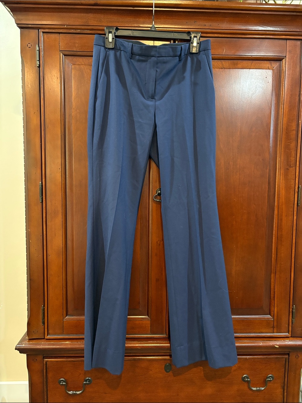 Theory Wide-Leg Trousers in Navy Blue